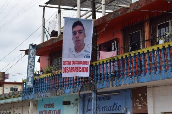 Gustavo Baruch García, de 20 años de edad estudiante de la Universidad Cristóbal Colón fue levantado en su propio departamento desde hace más de 15 días/ Foto Plumas Libres