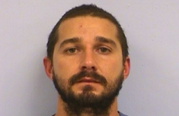 Shia Saide LaBeouf, actor de la saga de Transformers, fue detenido en Texas. Foto Reuters