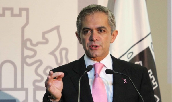Miguel Mancera jefe de gobierno capitalino ha negado operación de delincuencia organizada, comerciantes lo desmienten