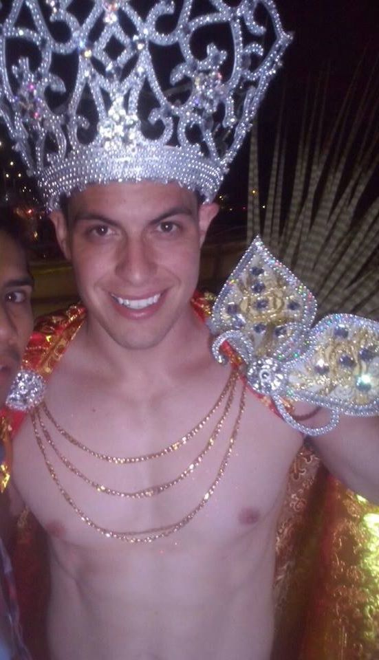Fue Rey de la Alegría del Carnaval de Martínez de la Torre en febrero de este año