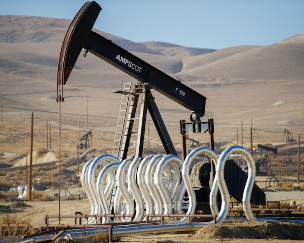 Con la Reforma Energética de Peña Nieto, las petroleras se pueden meter a su terreno aunque usted se oponga/ Foto: Shutterstock
