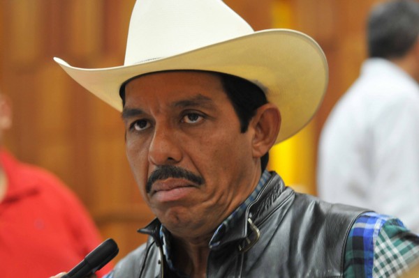 El diputado independiente Renato Tronco ya se encuentra desaparecido para evitar ser detenido/Fotover