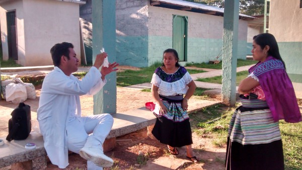 El recorte para sector salud que propone gobierno de EPN para 2016 afectará a mujeres y a todos los mexicanos sin acceso a servicios públicos de salud