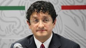 Virgilio Andrade secretario de la Función Pública, exculpó a todos los funcionarios del gabinete pese a las residencias que recibieron de Grupo Higa