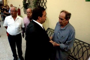 A NOTIVER primero le mandaron plomo con el asesinato de Milo Vela, Yolanda Ordaz y Gabriel Huge, luego le ofrecieron plata... ahora Javier Duarte le envia lodo, mucho lodo...
