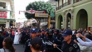Una vez mas, periodistas fueron agredidos en nuevo desalojo que Duarte ordenó contra jubilados y pensionados/ www.fotover.com.mx