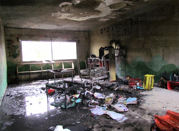 Jardín de niños semi destruido por la explosión de una bomba