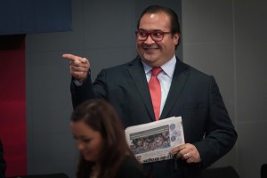 A Javier Duarte de Ochoa no le importó mandar a la policia a reprimir a ancianos indefensos/ (Xinhua) -