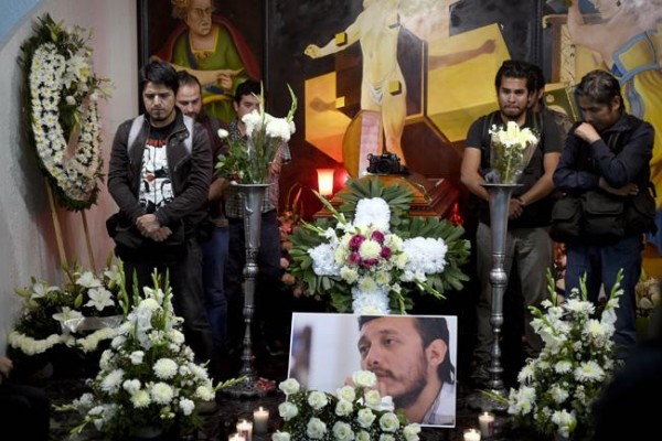 La Procuraduría de Justicia del D.F ha negado a las familias tener acceso a los expediente que se han manejado con desaseo judicial