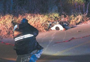 vuela-de-moto-y-muere