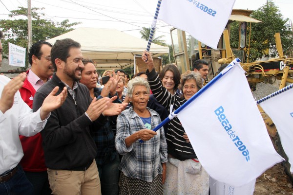 FOTO INICIO OBRA AMPLIACION PLAN DE AYALA 01