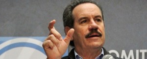 Juan Bueno tiró a la basura 28 años de militancia en el PAN para ayudar al PRI que continúe en el poder en Veracruz