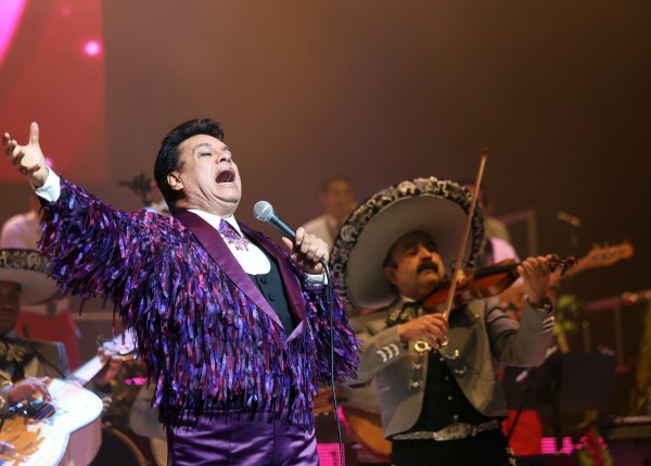 Juan Gabriel viene en Marzo a Tlacotalpan