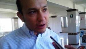 Reynaldo Quirarte Mora dice que en Xalapa ya no le fian a nadie del gabinete