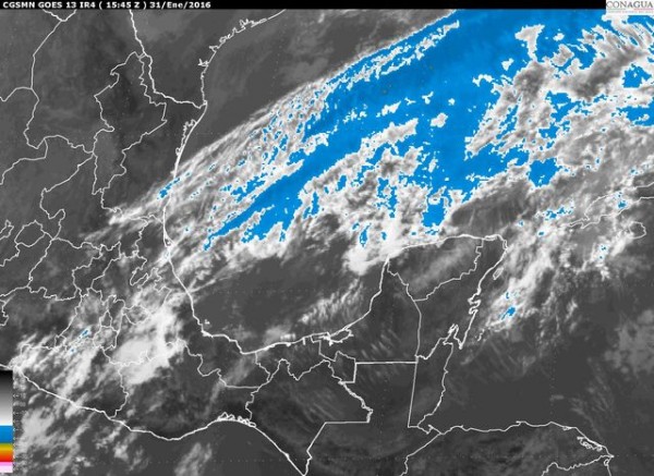 Cielo medio nublado a nublado con lloviznas aisladas, así como nieblas y neblinas en regiones montañosas con temperaturas bajas, en planicies y costa ambiente cálido.