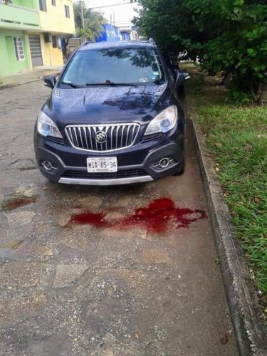 Su hermano fue asesinado a mansalva al salir de su casa en Minatitlán/ Plumas Libres