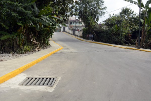 inauguracion de pavimentacion asfaltica el barreal (13)