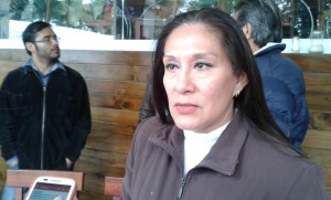 María de los Ángeles González Hernández por haberse opuesto a la imposición de la rectora Sara Ladrón de Guevara en Pedagogía, ahora la atacan/ Foto Fco. de Luna