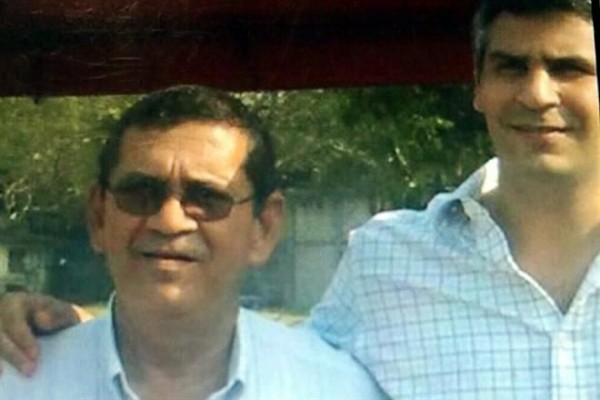 Francisco Navarrete (izq.), quien está preso en un penal federal, operó la campaña de Tarek Abdalá (der.), actual legislador federal del PRI, en 2015. Foto: Reforma