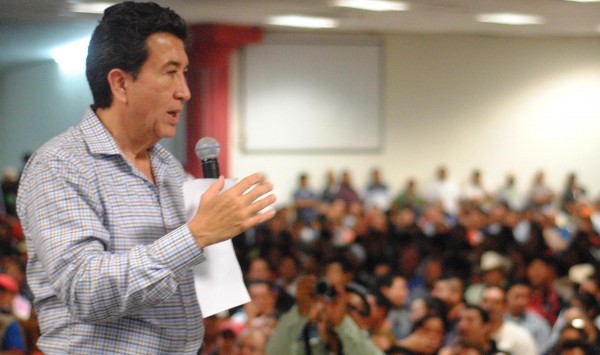F1 Héctor Yunes Landa