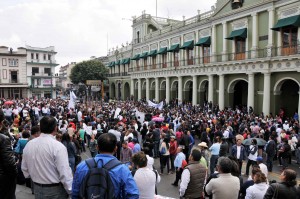 Miles en las protestas por el desgobierno de Veracruz/www.fotover.com,mx