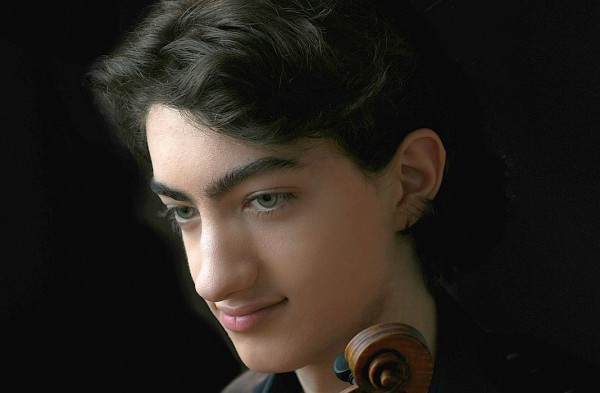 El violinista californiano Stephen Waarts