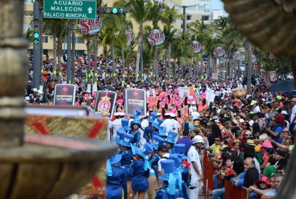 A reventar el carnaval de Veracruz