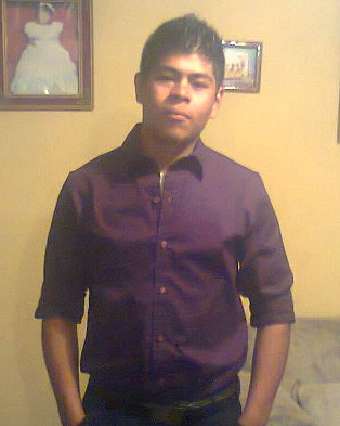 Ángel de Jesús Bautista Cobos de 25 años se clavó un cuchillo en el pecho porque lo cortó su novia/ Pablo Solano