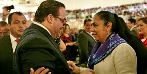 El saqueo del gobierno de Javier Duarte no es a Sara Ladrón de Guevara, es a la aspiración de miles de jóvenes a tener estudios universitarios
