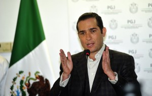 Luis Ángel Bravo sigue ocultando información