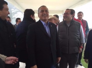 Manlio Fabio Beltrones líder nacional del PRI le mandó primer mensaje a Javier Duarte