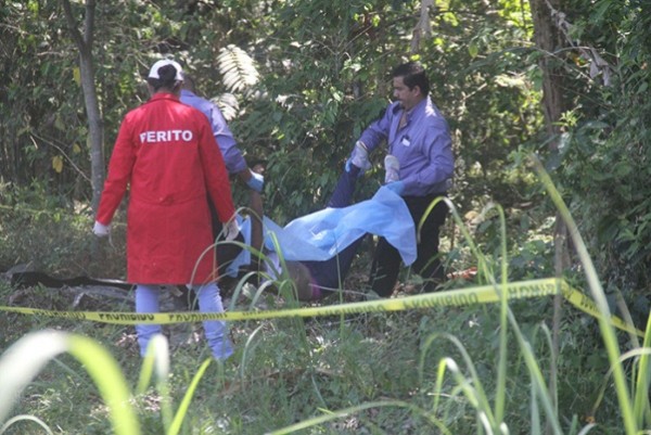 La chica fue agredida con violencia sexual y luego fue colgada de un árbol y estado niega decreto de alerta de género