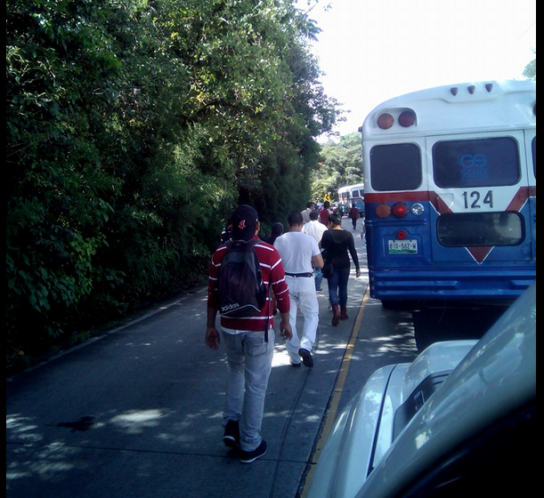 Bloqueo de la carretera a Xico/Facebook