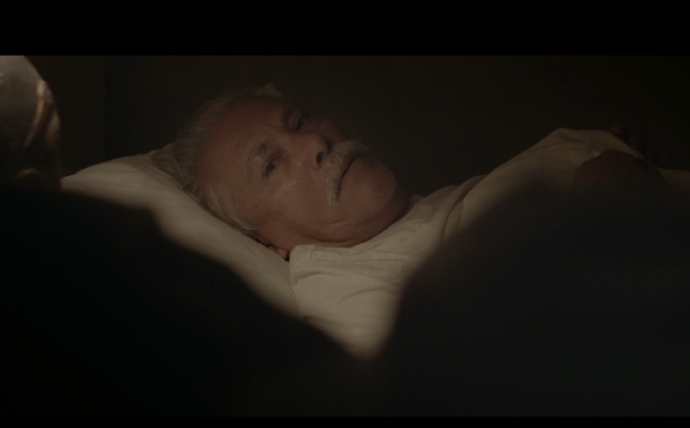 Felipe Casanova en el still de la película 'Mis Noches harán eco'