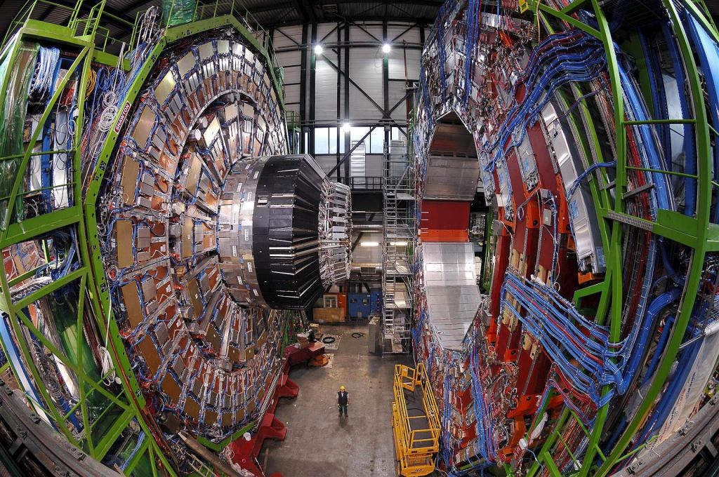 Mejoran Experimento Del CERN En Busca De Nuevas Partículas - Plumas Libres