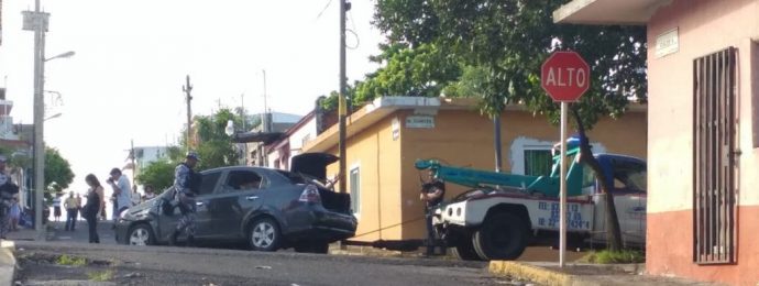 Un muerto y tres heridos tras balacera por intento de asalto a pinturas  Comex en Veracruz - Plumas Libres