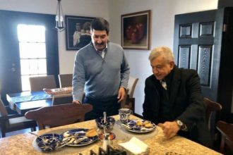 Bajo Reserva Exprés. AMLO y Corral, unidos por el PAN