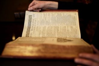 Raro libro de William Shakespeare será subastado